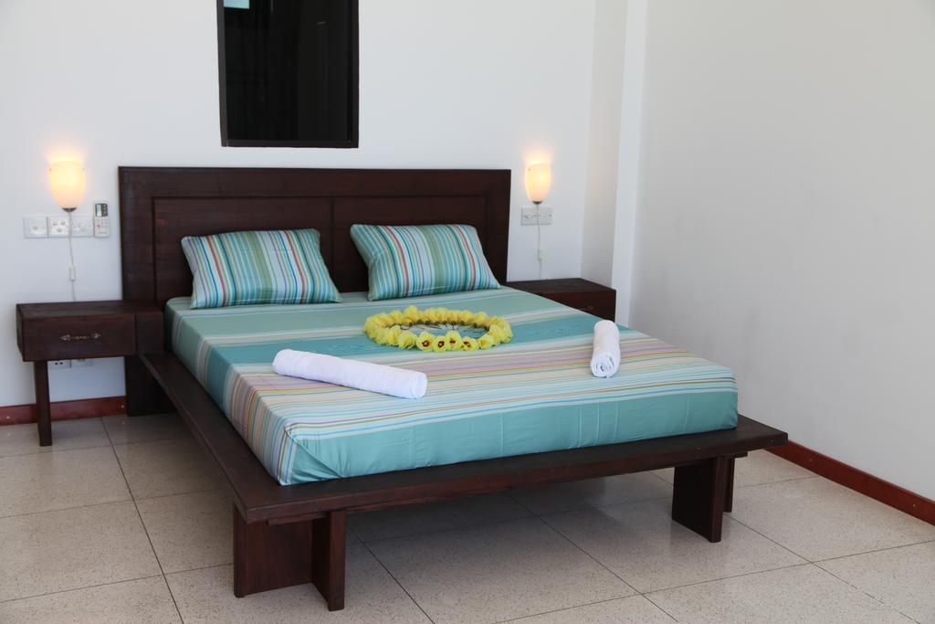 Aqua Marine Beach Resort Pasikuda Pokój zdjęcie