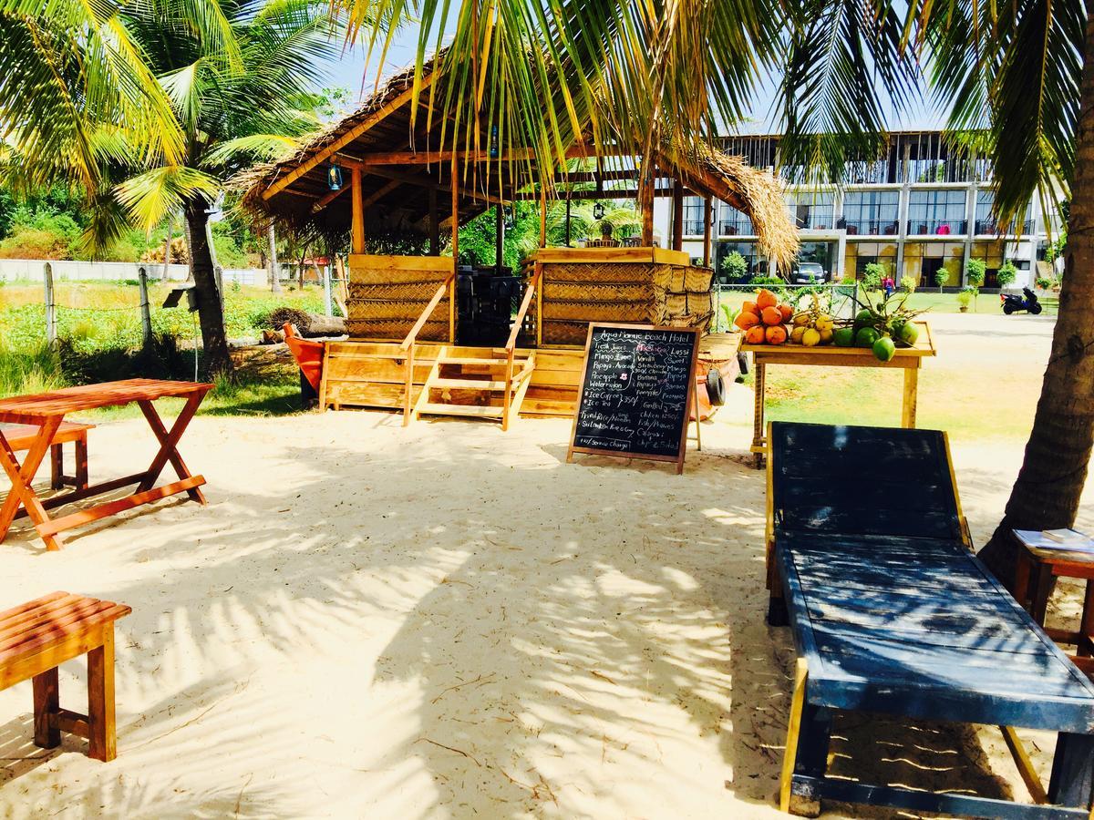 Aqua Marine Beach Resort Pasikuda Zewnętrze zdjęcie